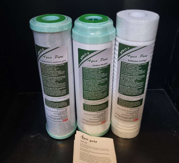 مجموعه ۶ عددی فیلتر های aqua pure3M تصفیه آب خانگی ساخت تایوان