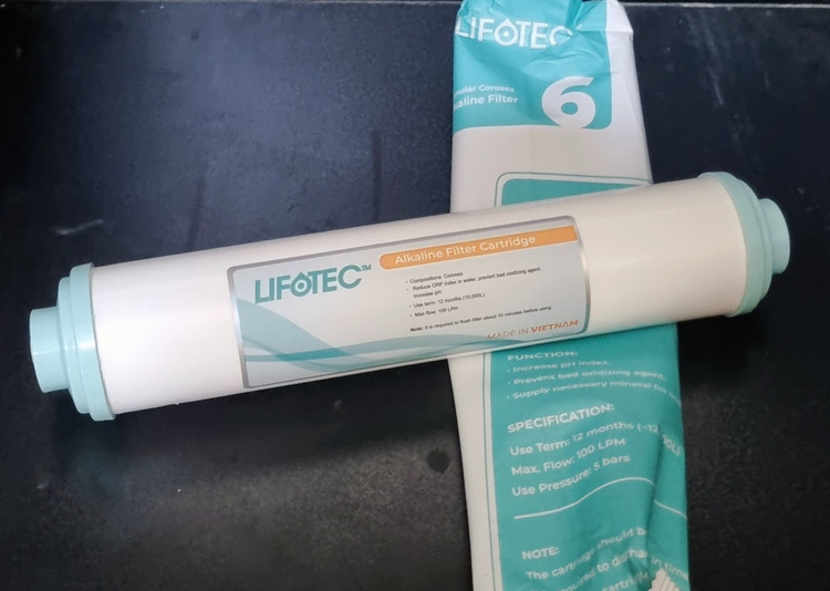 فیلتر قلیایی یا آلکالاین دستگاه تصفیه آب لیفوتک. Lifotec