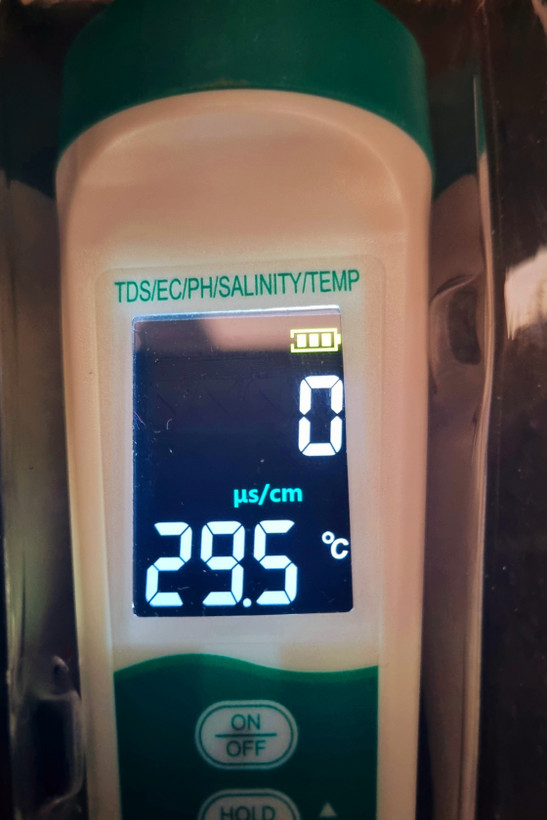 سختی سنج و هدایت سنج ۵ کاره ،SALT,PH.EC.TDC.TEMPقابل کالیبر کردن